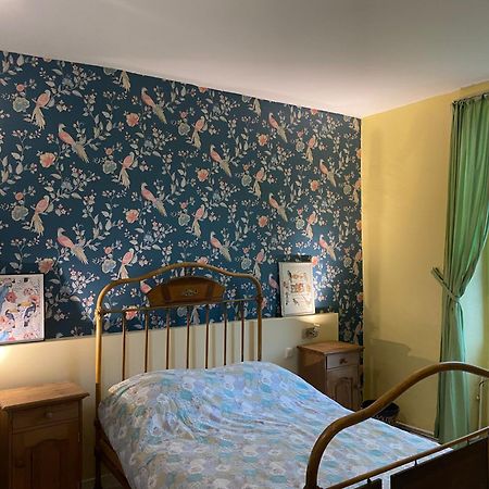 Chambres D'Hotes La Chaumiere Coulonges  Bagian luar foto