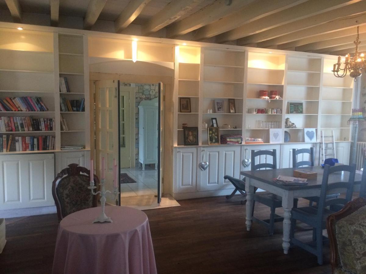 Chambres D'Hotes La Chaumiere Coulonges  Bagian luar foto